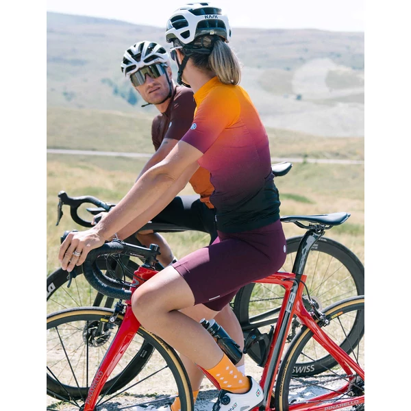 Kép 2/5 - BICYCLE LINE DAMA női zokni