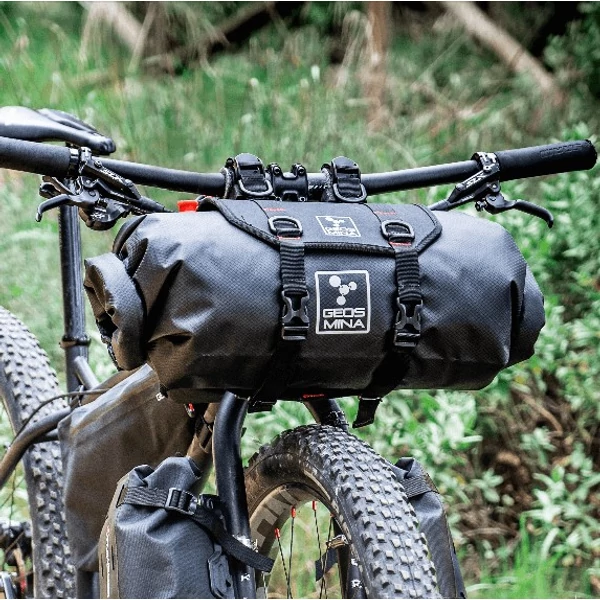 Kép 6/6 - GEOSMINA HARNESS ROLL 15L kormánytáska