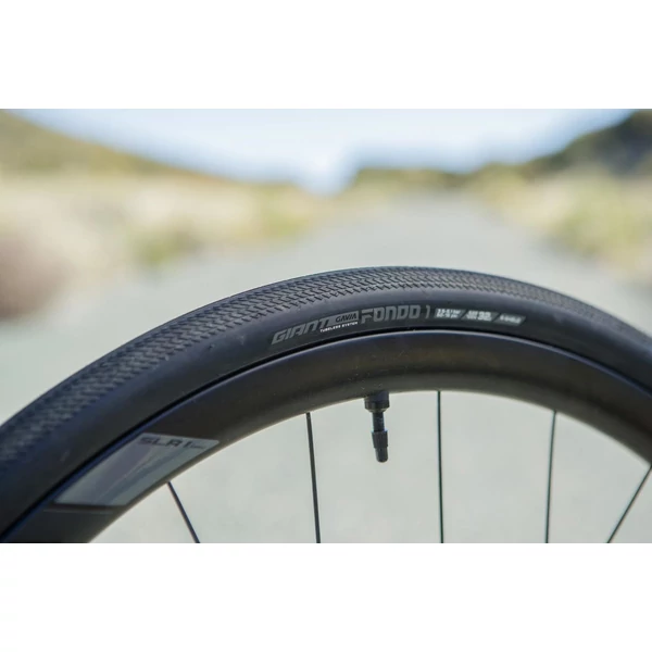 Kép 2/3 - GIANT GAVIA FONDO 1 700 x 28C tubeless gumiköpeny