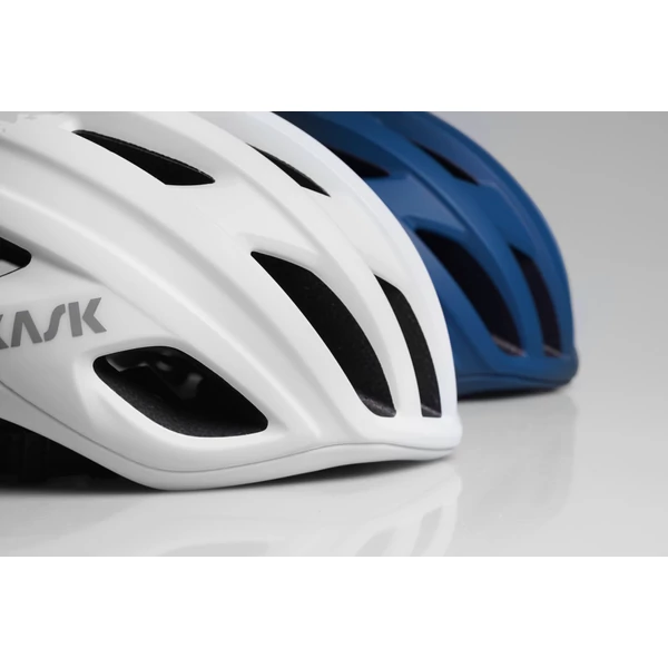 Kép 3/3 - KASK MOJITO 3 sisak