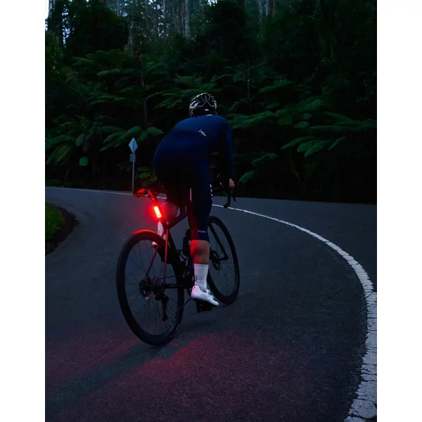 Kép 5/5 - KNOG BLINDER ROAD R150 Black fekete hátsó lámpa