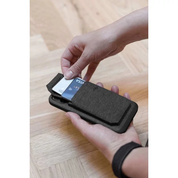 Kép 12/15 - PEAK DESIGN MOBILE WALLET STAND Charcoal tárca kiegészítő