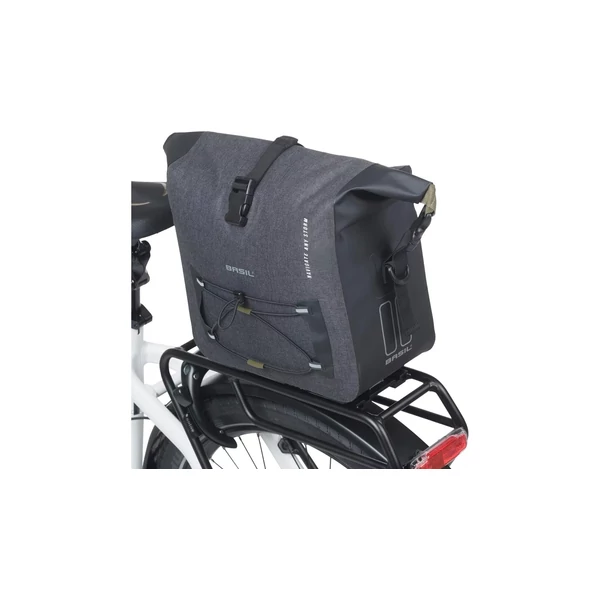 Kép 5/7 - BASIL NAVIGATOR STORM TRUNKBAG fekete táska csomagtartóra