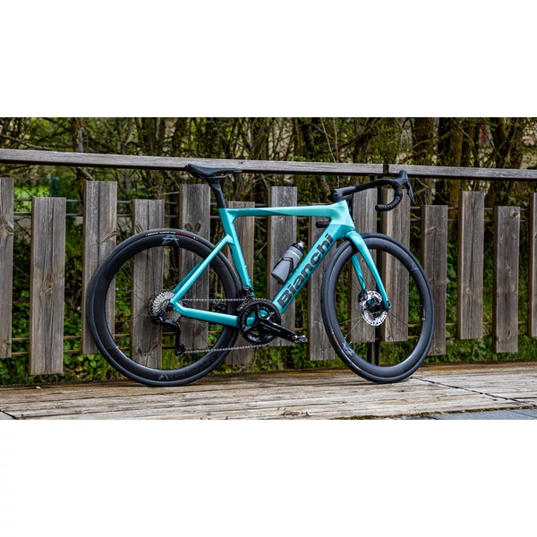 Kép 3/8 - BIANCHI E-OLTRE Ultegra Di2 2x12sp Mahle 250Wh kerékpár (2026)
