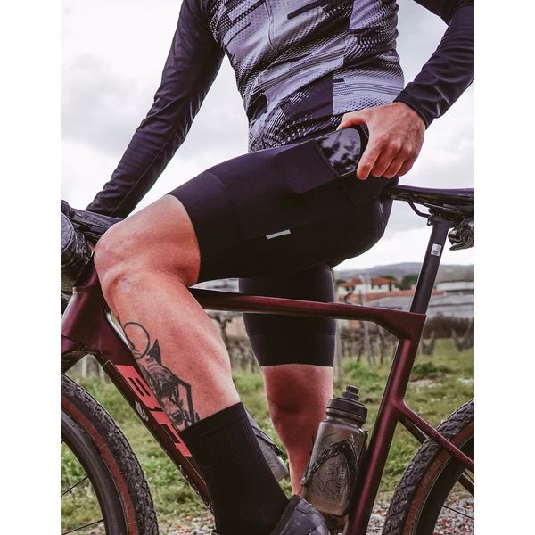 Kép 10/13 - BICYCLE LINE FANGO kantáros rövidnadrág