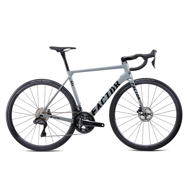 FACTOR O2 Ultegra kerékpár