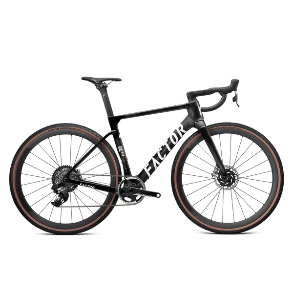 FACTOR OSTRO GRAVEL Force XPLR kerékpár wattmérővel