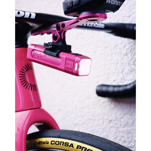 Kép 5/7 - KNOG BLINDER PRO 900 EF LTD első lámpa