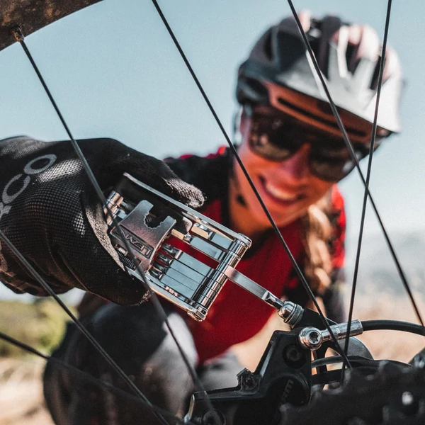Kép 6/7 - LEZYNE SUPER SV 23 mini szerszámkészlet
