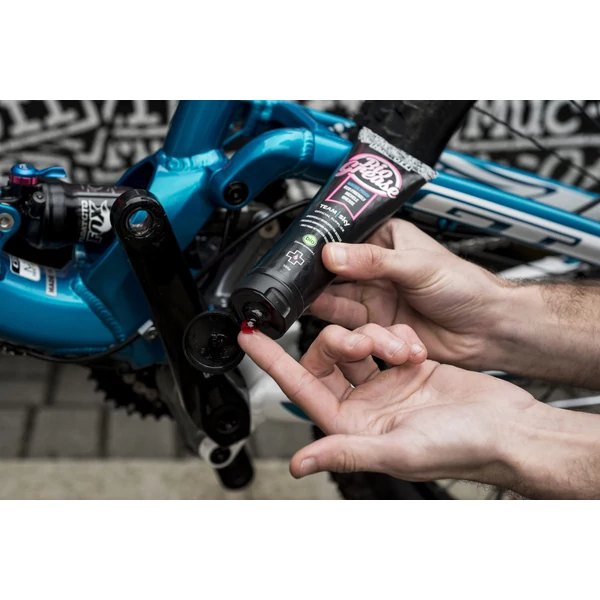 Kép 2/5 - MUC-OFF BIO GREASE zsír