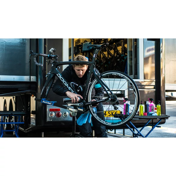 Kép 5/5 - MUC-OFF BIKE PROTECT spray