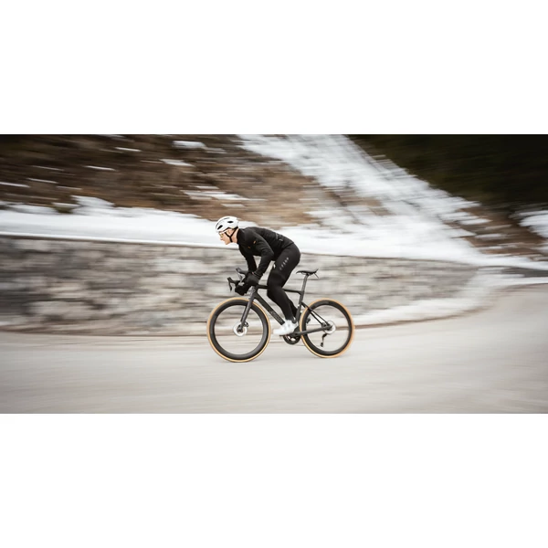 Kép 8/8 - SELLE SMP EVO karbon pálcás nyereg