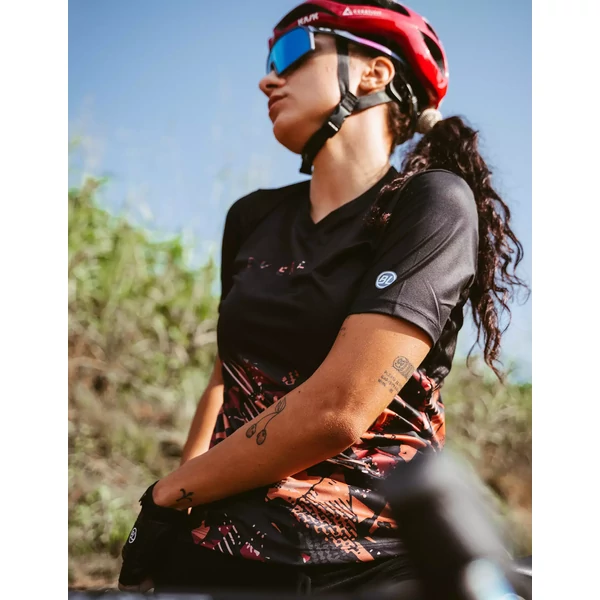 Kép 8/10 - BICYCLE LINE EVERLY női MTB rövid ujjú mez