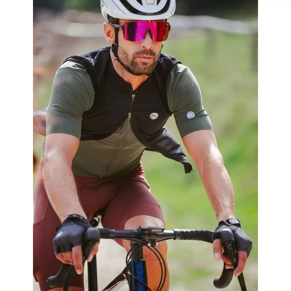 Kép 8/9 - BICYCLE LINE DEFENDER PRO szélálló mellény