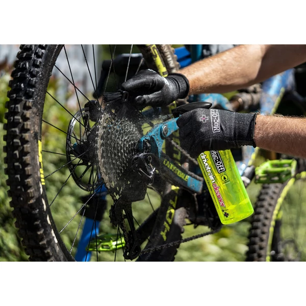 Kép 4/6 - MUC-OFF BIO DRIVETRAIN CLEANER 500 ml hajtástisztító spray